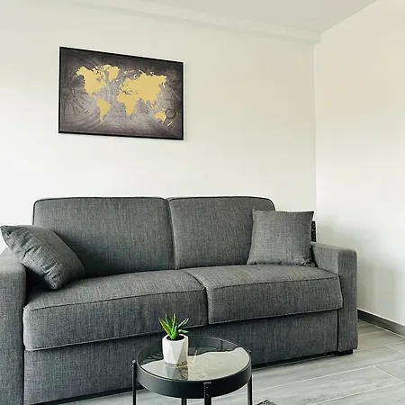 Appartement Le Royal Carnot Studio In Centre Cannes